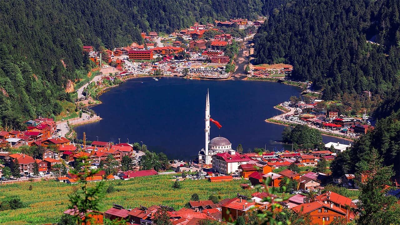 Günübirlik Sümela & Uzungöl Turu | Rize Çıkışlı Karadeniz Turu | Ezgi Turizm